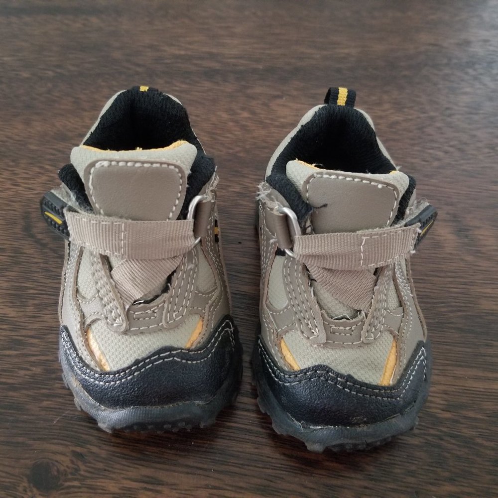 Kid Connection Size 2 Baby Boy Shoes